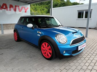 Mini Cooper S 1,6 i,128kw,R56,AUT,XENON,PANO - 3