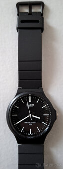 Casio MW-240-1EVEF - 3