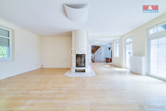 Prodej rodinného domu, 232 m², Mariánské Lázně, U Zastávky - 3