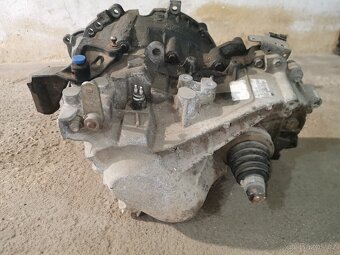 Volvo S60 - 3