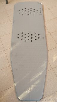 Prodám samonafukovací karimatku vel.XL - 3