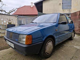 Fiat UNO 1.0i r.v.1989 krásný stav, garážováno, veterán - 3
