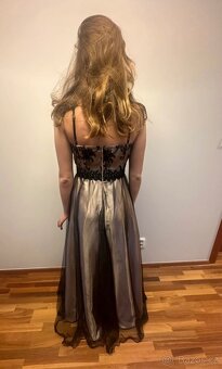 Plesové šaty Eva Lhotáková vel.40 - 3
