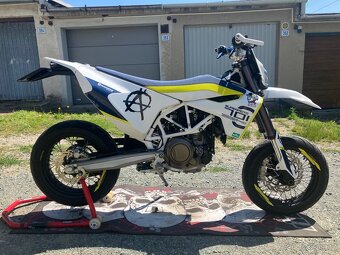Husqvarna 701 - 3