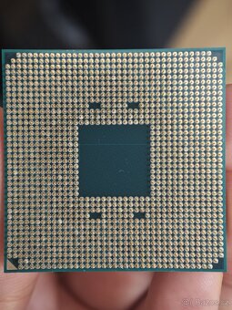 AMD Ryzen 9 5900X - 3