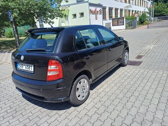 Škoda Fabia 1.2i 40kw benzin r.2004 stk platná - 3