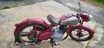 Jawa 250 pérák - 3