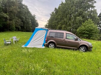 Volkswagen Caddy Tramper 2.0 TDI CR 103 kW - Originál úprava - 3