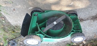 Sekačka na trávu - elektrická 220V. Plně funkční. Brno - 3