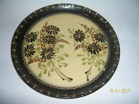 Ručně malované talířky k pověšení na zed. - 3