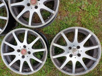 Fiat - alu ráfky Dezent - 16J s roztečí 4krát 98mm , ET-30 - 3