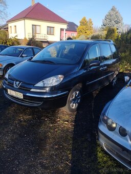 Peugeot 807 2.0i - 3