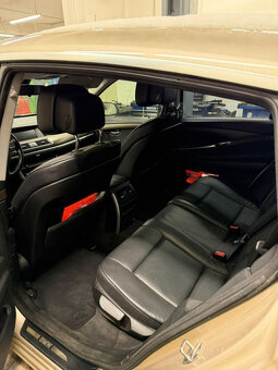 BMW 5GT F07 530D - 3