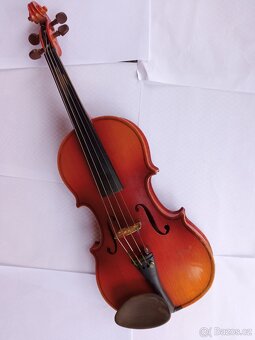 Housle 1/2 - 3