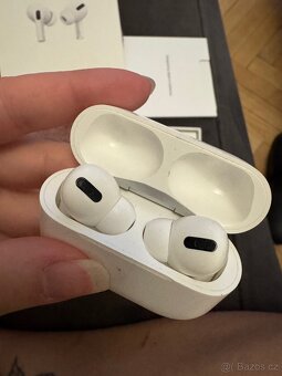 Apple AirPods Pro (1. generace) - 3