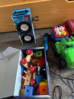 Auta, autíčka, letadla, …. - 3