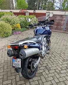 Suzuki V-STROM 1000 - 3