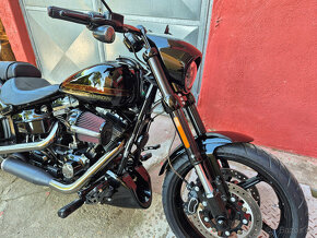 Harley Davidson Breakout CVO Pro Street - 3