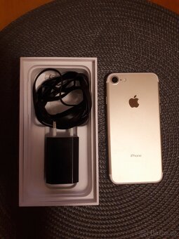 PRODÁM APPLE 7. - 3