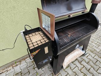 BBQ pelety Buk 9,07 Kg / 20 LBS - 3