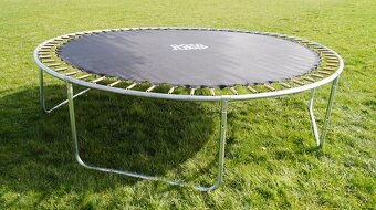 Trampolína - 3