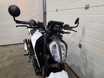 KTM 390 Duke - 3