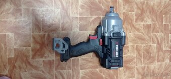 Aku utahovák na kola 1/2" 1400nm, 8ah, nabíječka, Parkside - 3