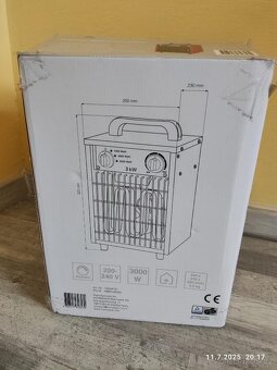 Elektrický topný ventilátor červený 3000 W - 3