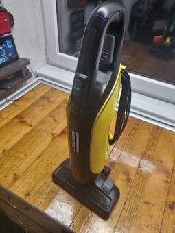 Prodám tyčový vysavač Karcher VC5. - 3