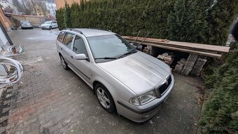 Octavia Combi 1.8T AGU - 3