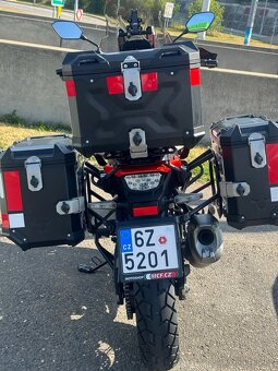 Suzuki V Strom 1050 - 3