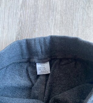 Tepláky Lindex vel. 128 - 3
