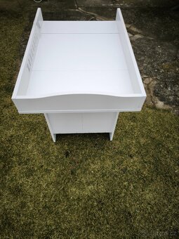 Přebalovací pult - 3