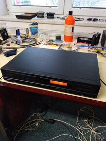 Prodám CD přehrávač Crown CD-2111R - 3