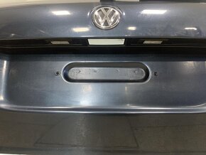 Páté dveře modrá satin metalíza LC5F VW Golf 5 kombi 2008 - 3
