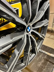 BMW r20 x5/x6 Nové Top stav - 3