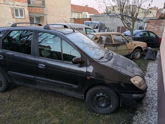 Renault Scénic - 3