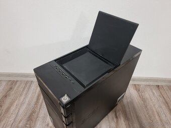 Stolní počítač Acer Aspire AM3900 - 3