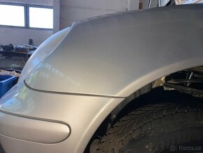 MERCEDES C W203 CÉČKO LEVÝ PŘEDNÍ BLATNÍK 744 - 3