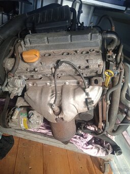 Motor 1.6 16V 74 KW - 3