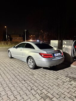 Mercedes Benz E220 CDI - 3
