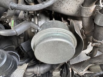 MOTOR BLS 1,9 TDI 77 KW KOMPLETNÍ - 3