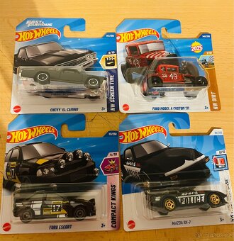 HOT WHEELS TOP KOUSKY NOVÉ - 3