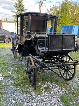 Prodám historický kočár Landauer - 3