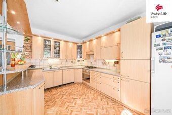 Prodej rodinného domu 276 m2 Broumarská, Praha - 3