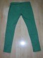 Zelené džíny Bershka vel. EUR 40, UK 12 - 3