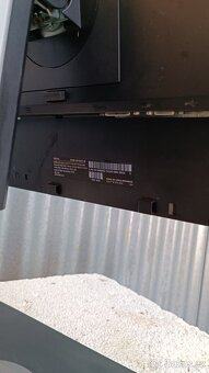 Monitor Dell p2411hb plně funkční - 3