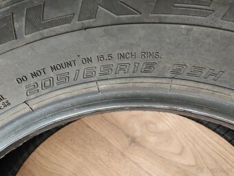 Pneu falken 205/65 R16 - 3