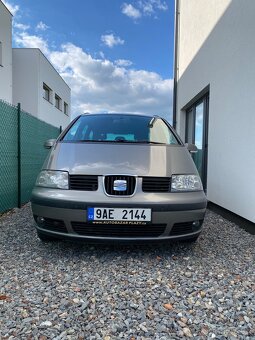 Seat Alhambra 1.9 TDI, 85 kW, 7 míst, r.v. konec 2009 - 3