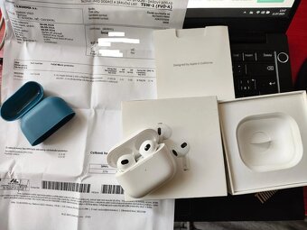 Apple AirPods 3 2021 - 3